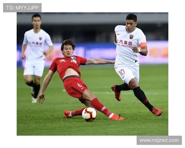 中协天津迎战上港全力争胜展现球队实力与斗志